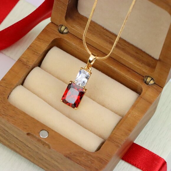 "Bold Red Pendant in Gold-Plated Setting – Luxe Statement Accent, XPPT1809 - Picture 8 of 13